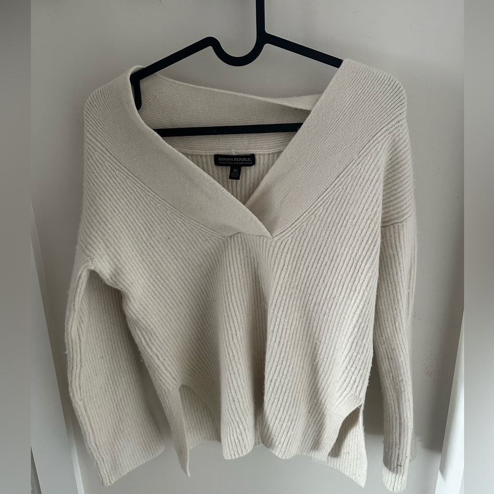 Simple Banana Republic Italian-Wool Cashmere Blend